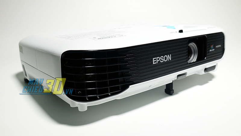 Epson EB-X40 sở hữu độ sáng cao 4000 Ansi Lumens