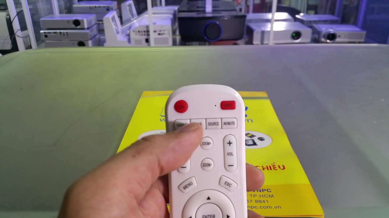 Video hướng dẫn cách cài đặt Remote máy chiếu đa năng